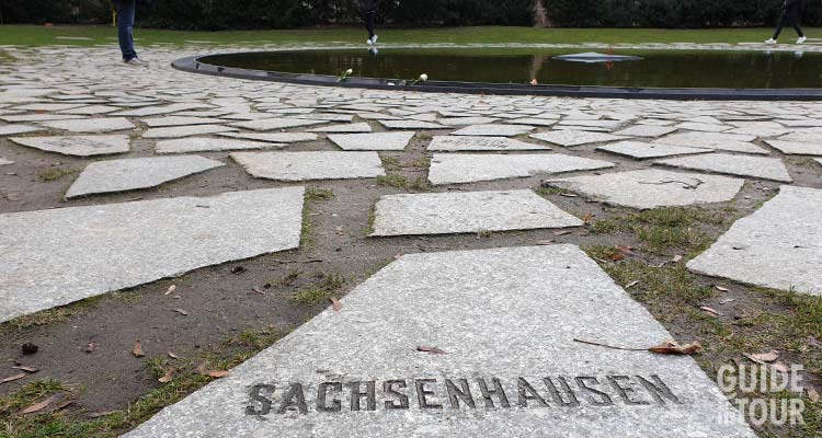 Monumento agli zingari perseguitati dal nazismo, un monumento da visitare a Berlino.