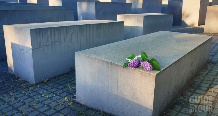 Berlino, Monumento alla memoria degli ebrei assassinati in Europa durante il nazismo.