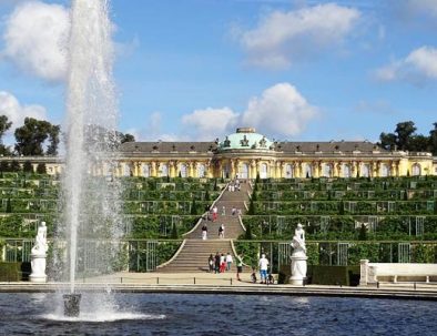 Il palazzo di Sansouci visitado durante il tour di Potsdam in italiano con partenza da Berlino.